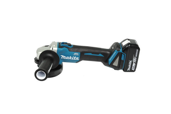 Аккумуляторная углошлифовальная машина 18В 125мм DGA504RF Makita