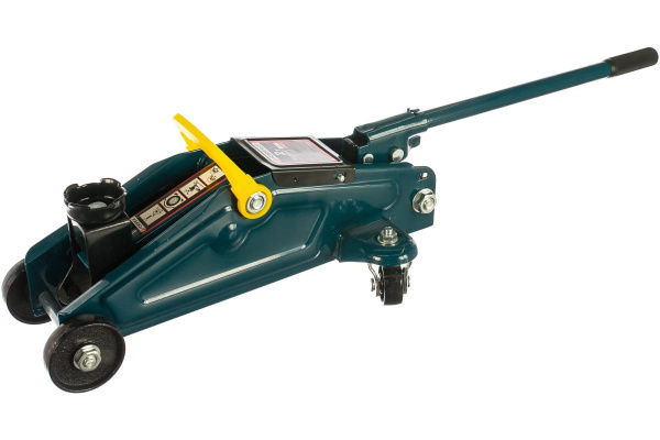 Домкрат подкатной  2 т (h min 135мм, h max 320мм,вес 6,7 кг) в кейсе F-TH22009