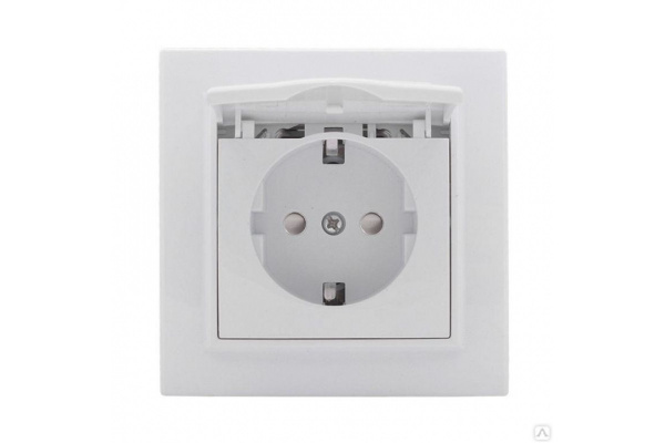 Розетка EKF Минск 1П СУ белый, 16А с з/к, крышка, шторки ERR16-029-100