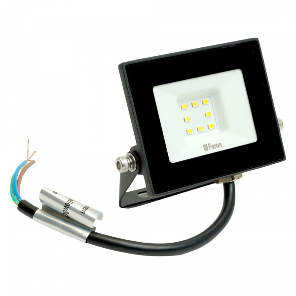 Прожектор светодиодный Feron 10W LL-918 2835SMD 4000К IP65 черный