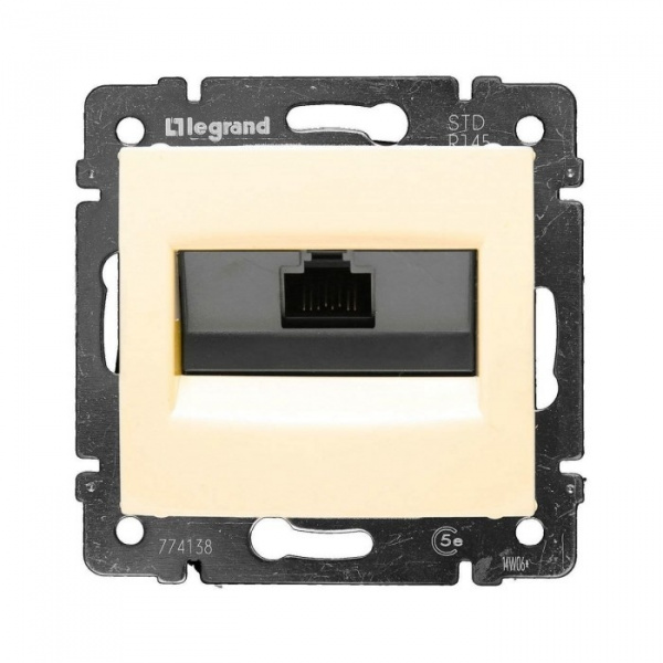 Розетка Бежевый 1П RJ45 5e СУ Valena Legrand