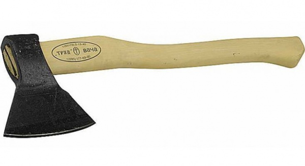 Топор "Труд" с деревянной ручкой 1,2кг