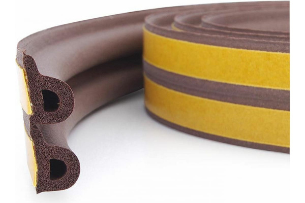 Уплотнитель P100 Sila Home КОРИЧНЕВЫЙ 9х5,5мм