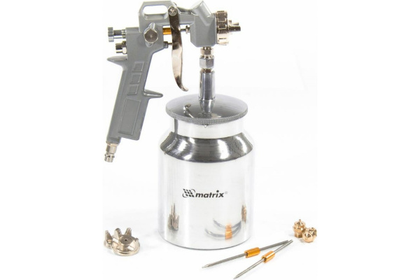 Краскораспылитель пневмат. с нижним бачком V=1,0 л, сопла диаметром 1.2, 1.5 и 1.8 мм// Matrix