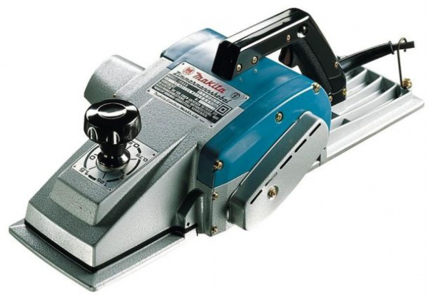 Рубанок электрический MAKITA 1200 Вт, 170мм, 2мм, 15000об/мин, 8,9кг, дерев.кейс