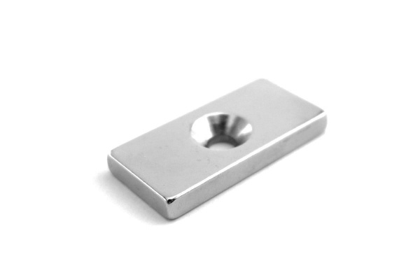 Магнит неодимовый REXANT прям 20*3мм 2шт в уп/с зенковкой 72-3702 упак