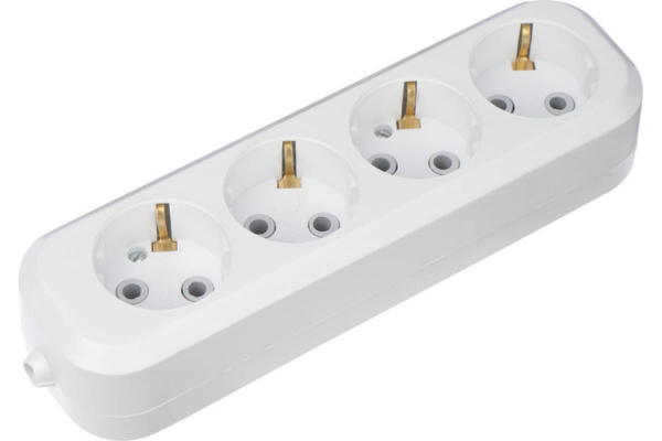 Колодка 4 гнезда c заземлением Rexant