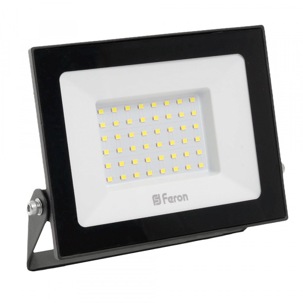 Прожектор светодиодный Feron 50W LL-921 2835SMD 4000К IP65 черный