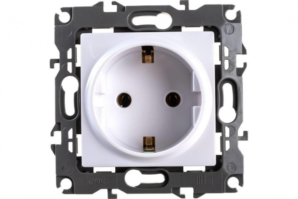 Розетка Белый 1П с/з СУ Эра12